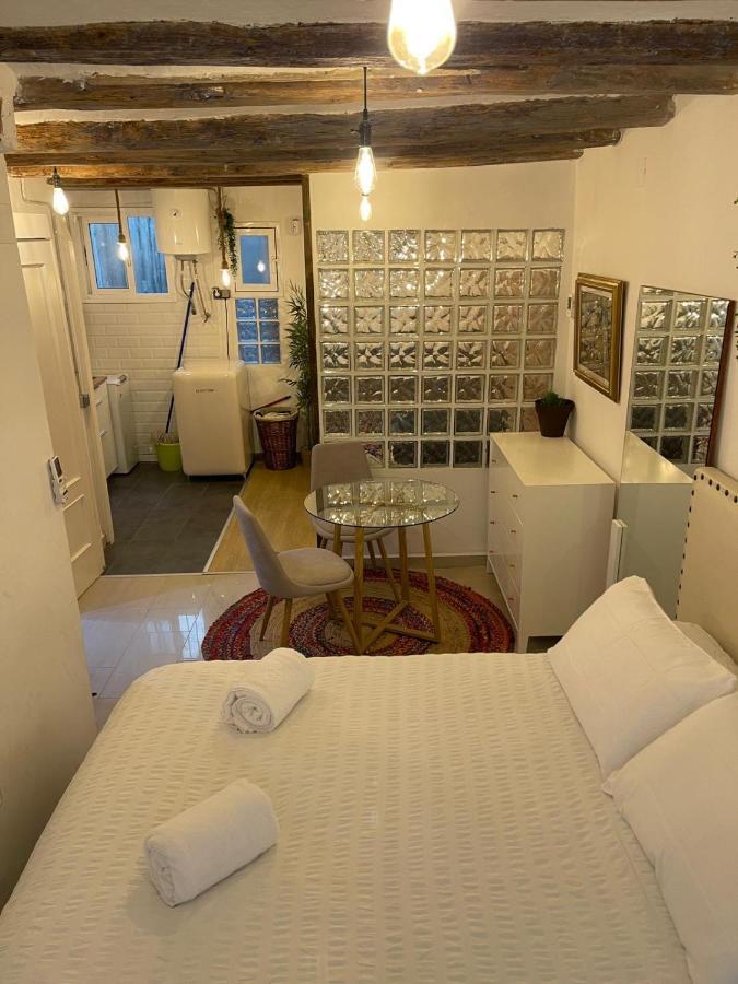 La Curiosa Del Casc Antic Apartment Tarragona Luaran gambar