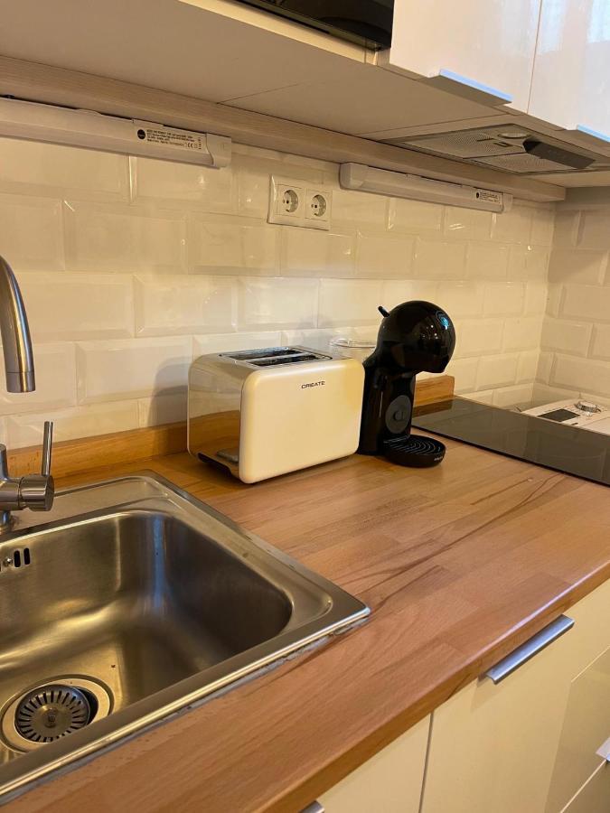 La Curiosa Del Casc Antic Apartment Tarragona Luaran gambar