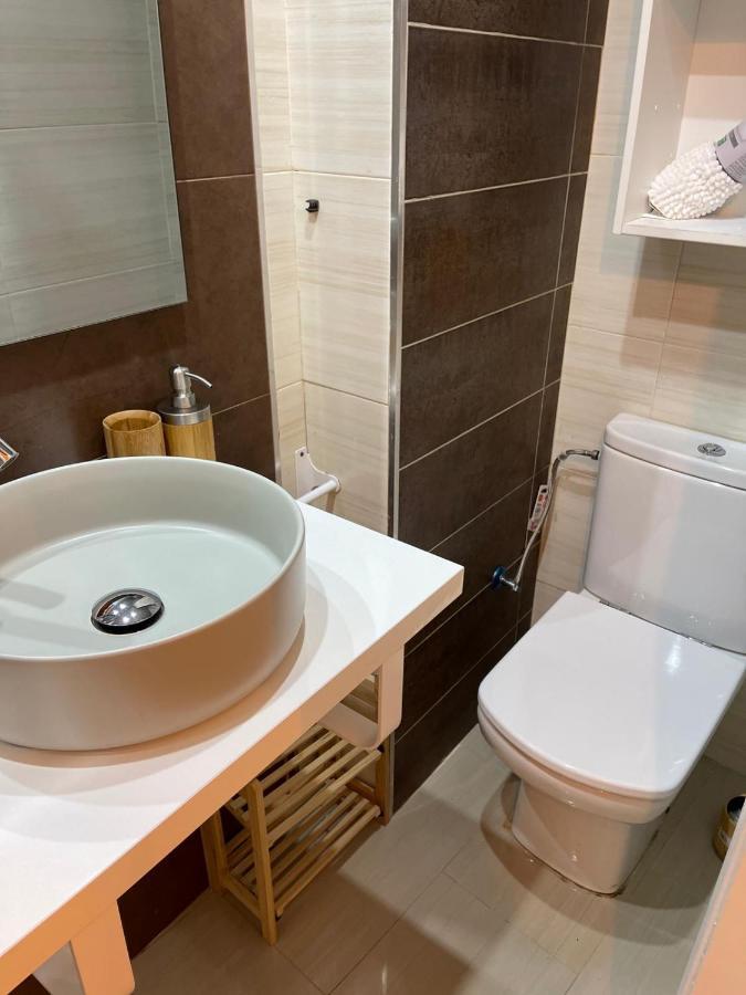 La Curiosa Del Casc Antic Apartment Tarragona Luaran gambar
